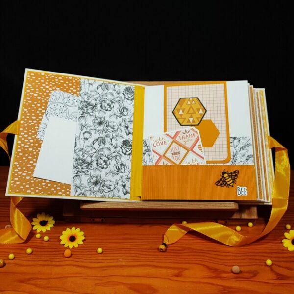 Album photos « Bee Happy » – Image 2